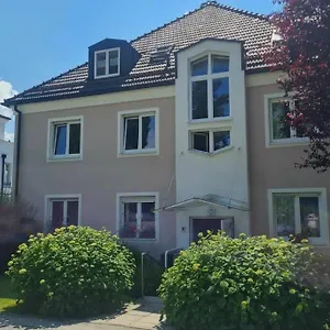 Laura Apartment